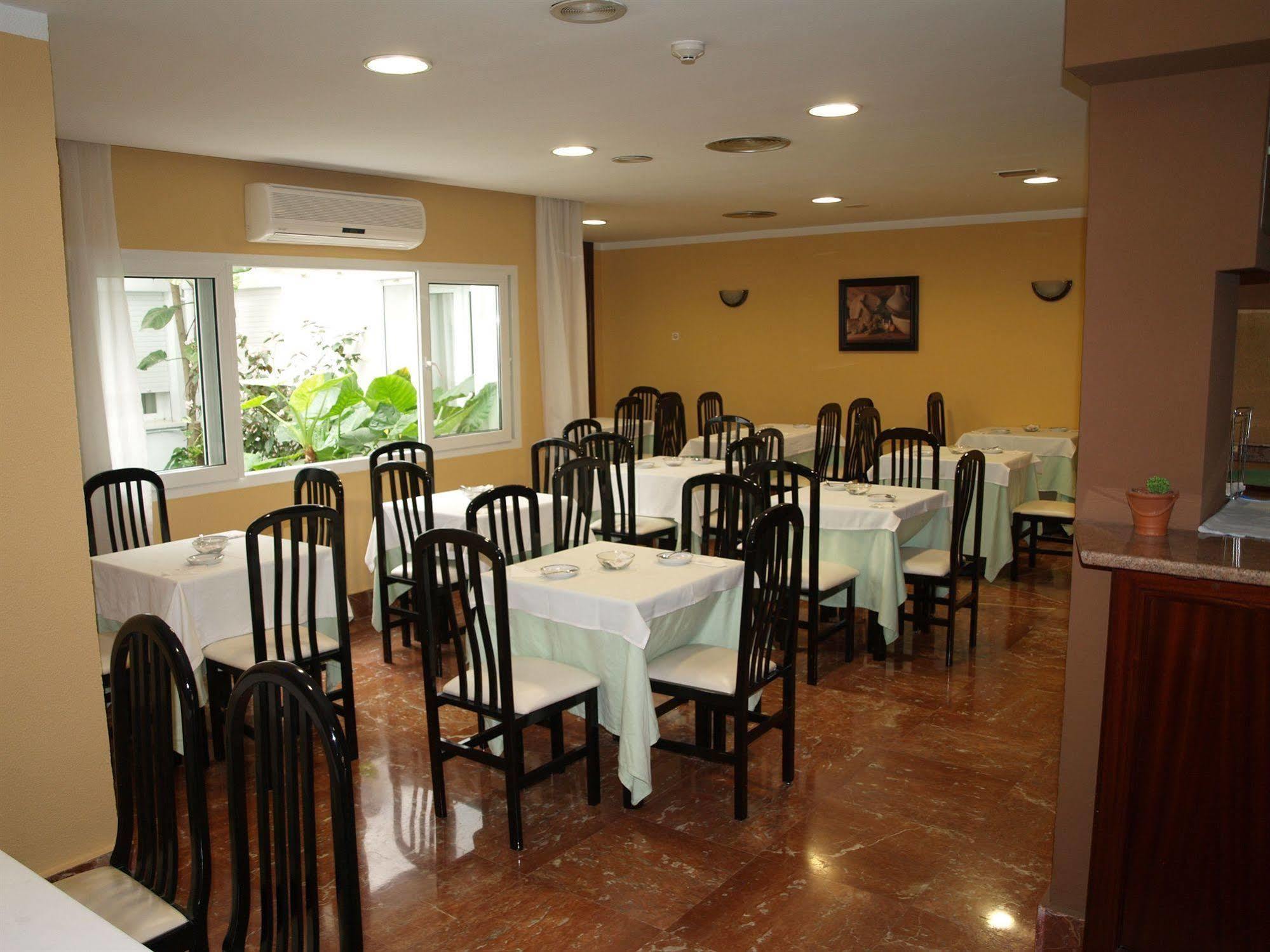 Hotel Serit Jerez de la Frontera Exterior foto